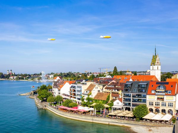 2 Tage in Friedrichshafen am Bodensee mit Frühstück - Holiday Inn Express Friedrichshafen Unkategorisiert online kaufen