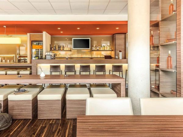 4 Tage Kurzurlaub im Hotel ibis Friedrichshafen Airport Messe - Hotel ibis Friedrichshafen Airport Messe Unkategorisiert online kaufen