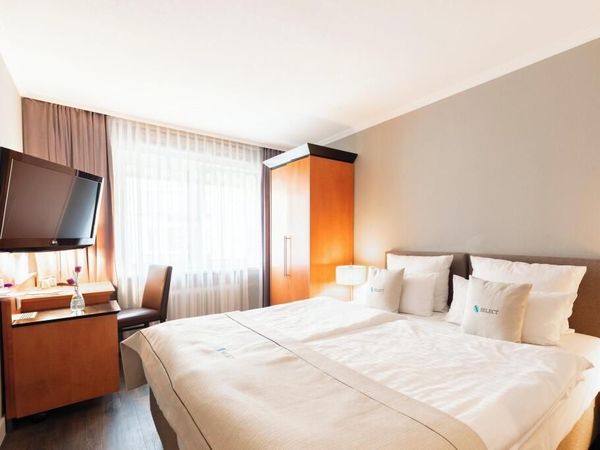 5 Tage Urlaub mit Frühstück im Garner Hotel Friedrichshafen by IHG - Garner Hotel Friedrichshafen by IHG Unkategorisiert online kaufen