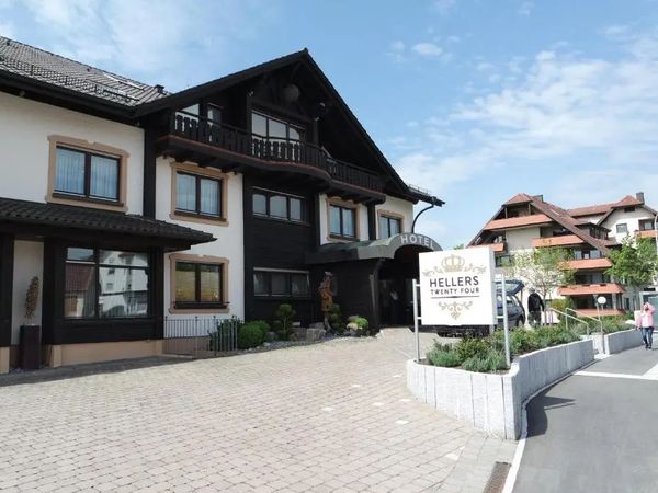 9 Tage Urlaub im Hellers Twenty Four I - Hellers Twenty Four I in Friedrichshafen Unkategorisiert online kaufen 9 Tage Urlaub im Hellers Twenty Four I - Hellers Twenty Four I in Friedrichshafen Unkategorisiert online kaufen