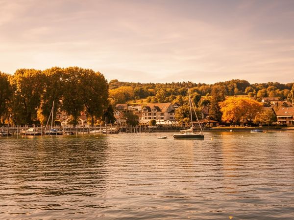 Romantik Pur am Bodensee - 4 Tage - Hotel Hoeri am Bodensee in Gaienhofen OT Hemmenhofen Unkategorisiert online kaufen