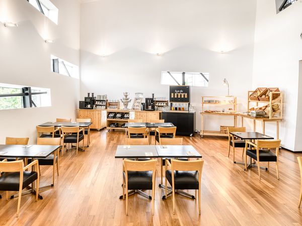 Urlaub am Bodensee - den gönn ich mir! - 6 Tage - Vienna House by Wyndham Martinspark Dornbirn Unkategorisiert online kaufen Urlaub am Bodensee - den gönn ich mir! - 6 Tage - Vienna House by Wyndham Martinspark Dornbirn Unkategorisiert online kaufen